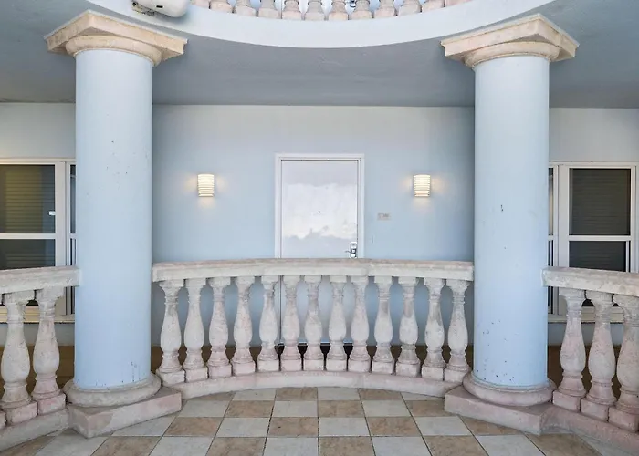 Colonnades 302 Holiday home Gulf Shores